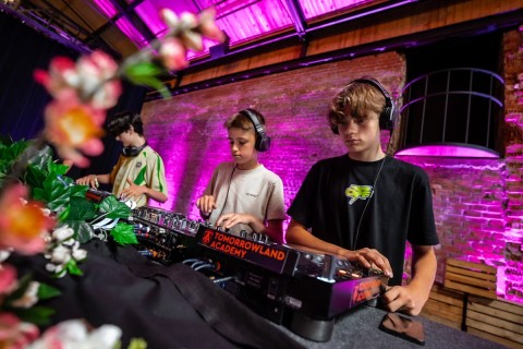 Tomorrowland dará uma plataforma para jovens talentos de DJ mostrarem suas habilidades